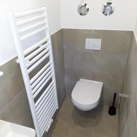 Apartmán Zentrale Ruhige Lage Mit Parkplatz Und Terrasse Bad Honnef