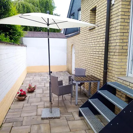 Apartmán Zentrale Ruhige Lage Mit Parkplatz Und Terrasse