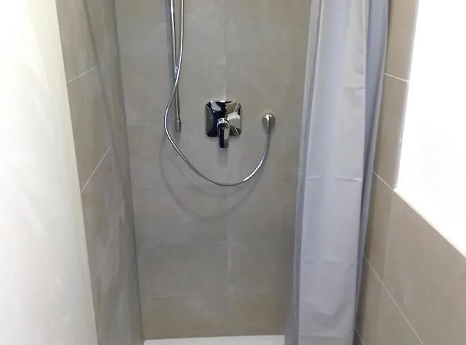 Zentrale Ruhige Lage Mit Parkplatz Und Terrasse Bad Honnef